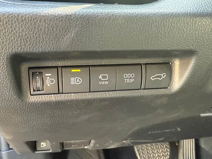 Фото 8 - Toyota Wildlander