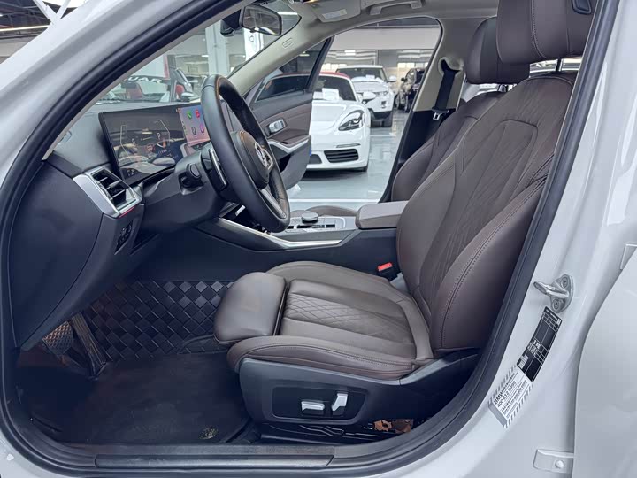 Фото 4 - BMW 3 Series