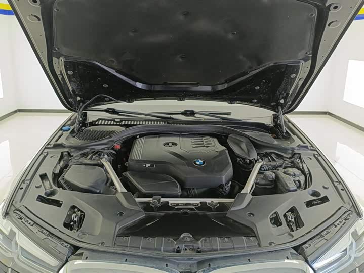 Фото 10 - BMW 5 Series