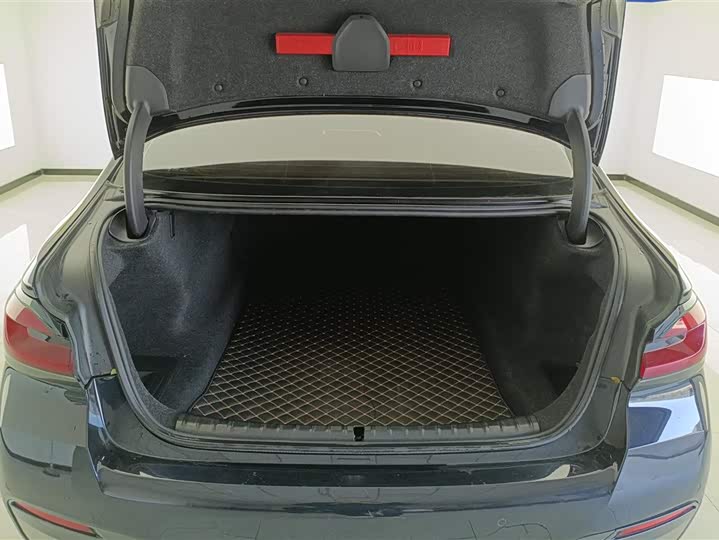 Фото 4 - BMW 5 Series