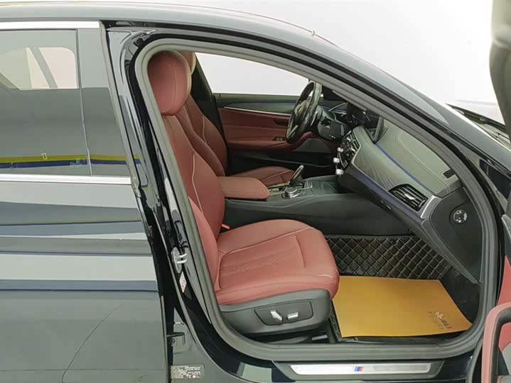 Фото 8 - BMW 5 Series