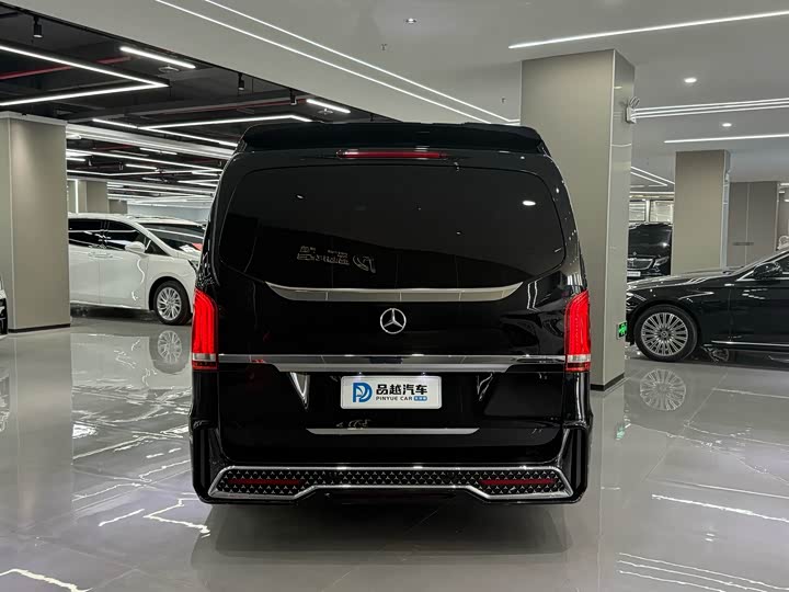Фото 4 - Mercedes-Benz Vito