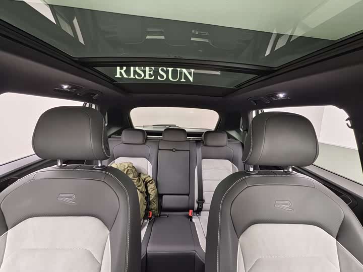 Фото 11 - Volkswagen Tayron