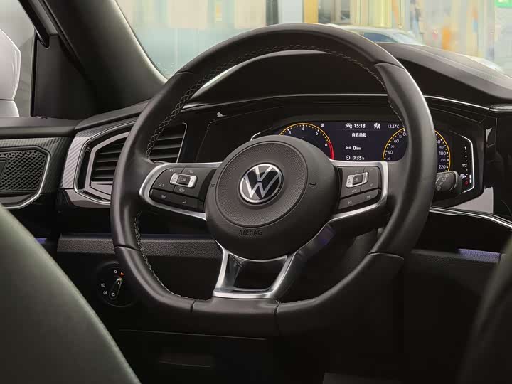 Фото 8 - Volkswagen Tayron