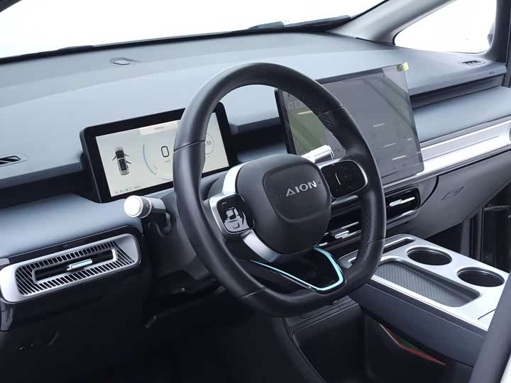 Фото 14 - GAC Aion Y