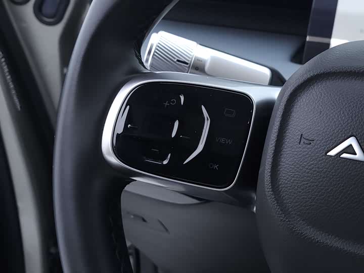 Фото 16 - GAC Aion Y