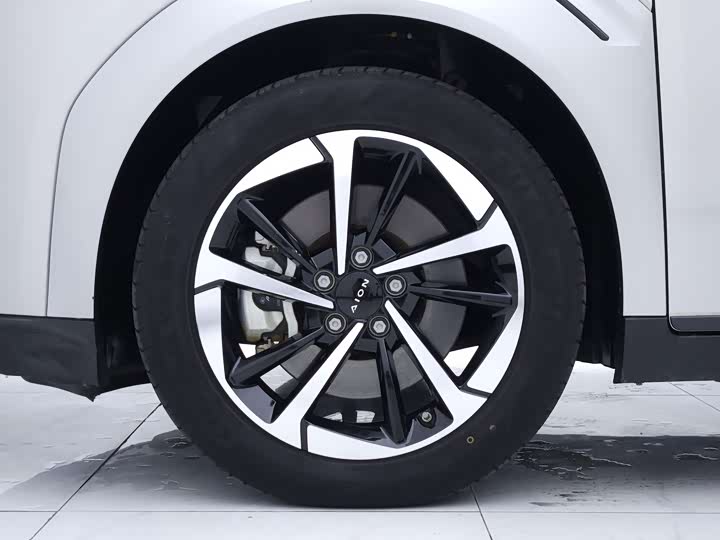 Фото 20 - GAC Aion Y