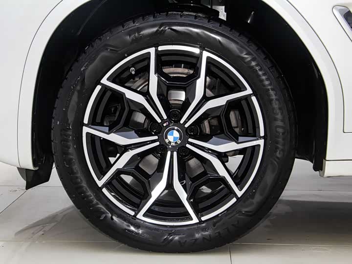 Фото 21 - BMW X3
