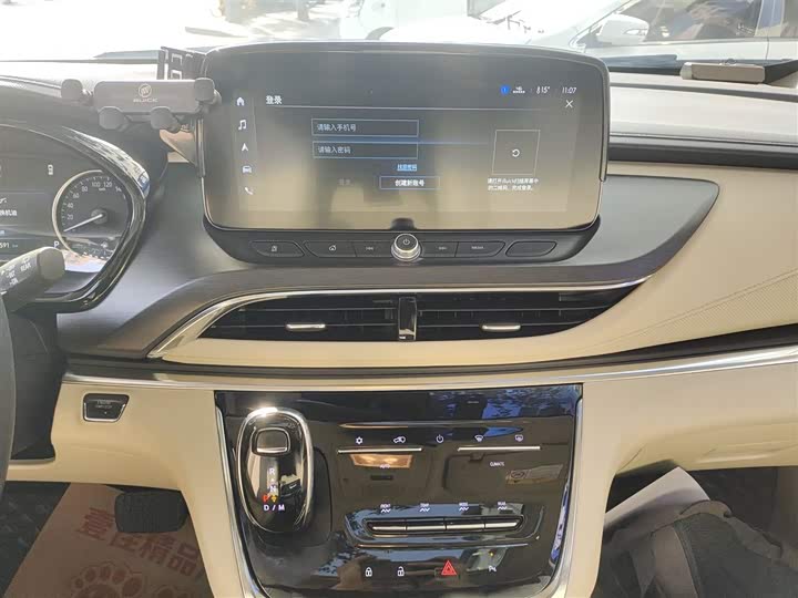 Фото 13 - Buick GL8 ES