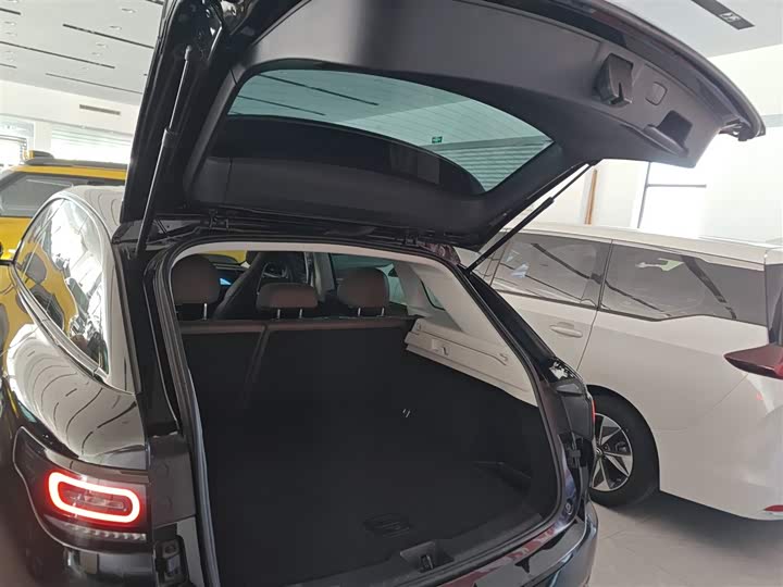 Фото 18 - Leapmotor C11