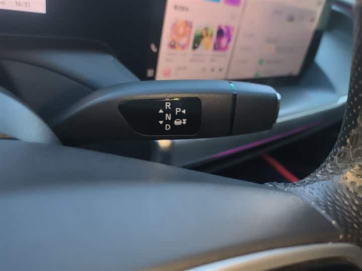 Фото 14 - XPeng P7