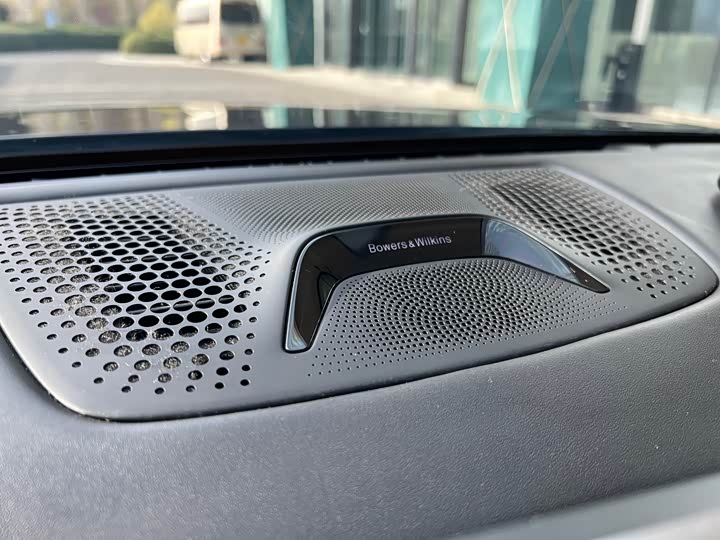 Фото 11 - BMW 7 Series