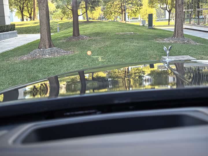 Фото 24 - Rolls-Royce Cullinan