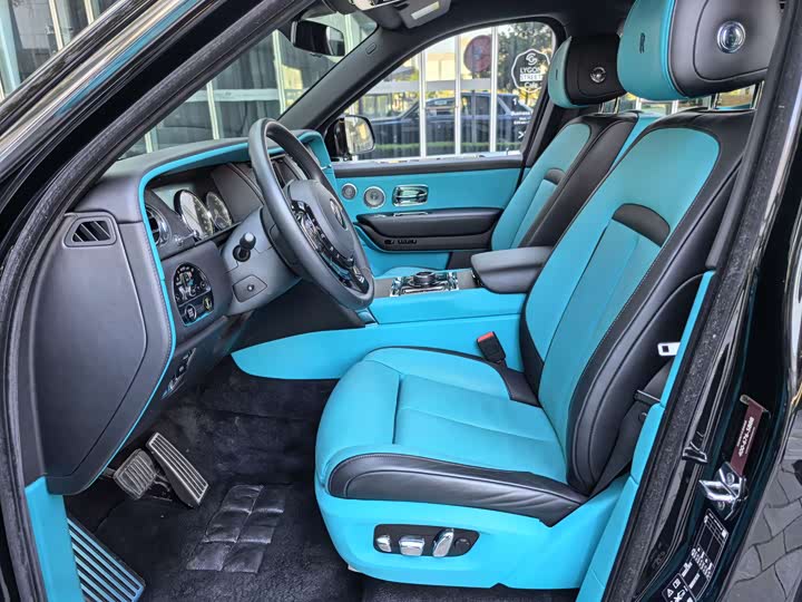 Фото 9 - Rolls-Royce Cullinan