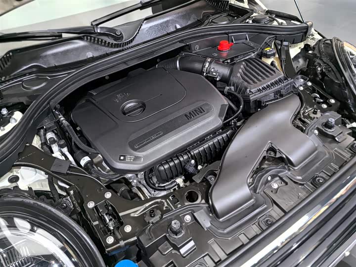 Фото 17 - Mini Clubman