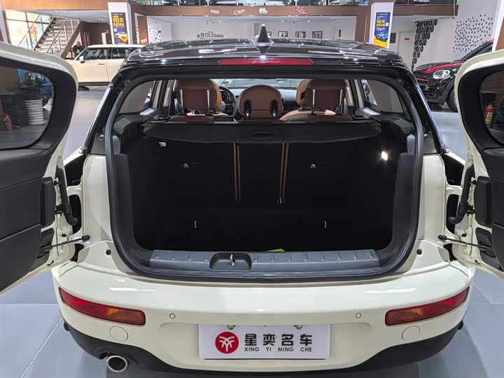 Фото 18 - Mini Clubman