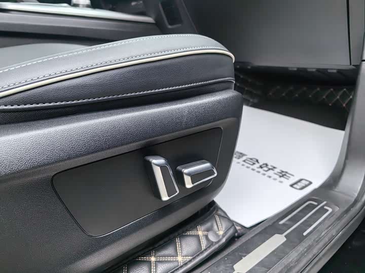 Фото 11 - Tank 300