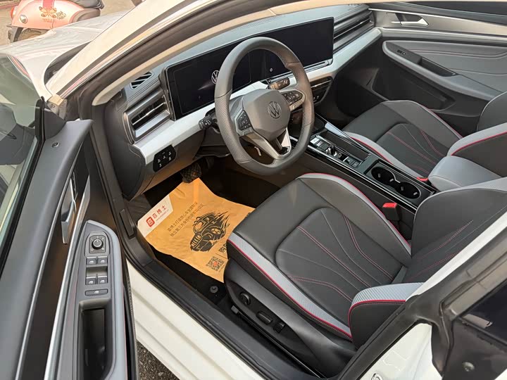 Фото 6 - Volkswagen Lamando L