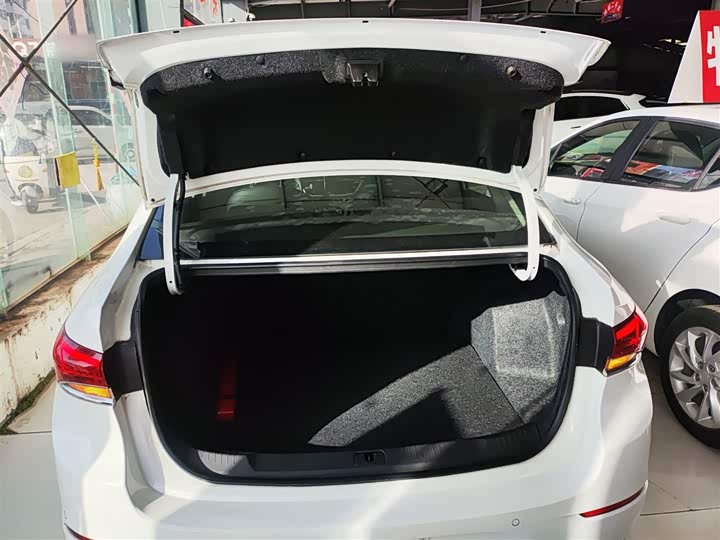 Фото 19 - Buick Excelle GT