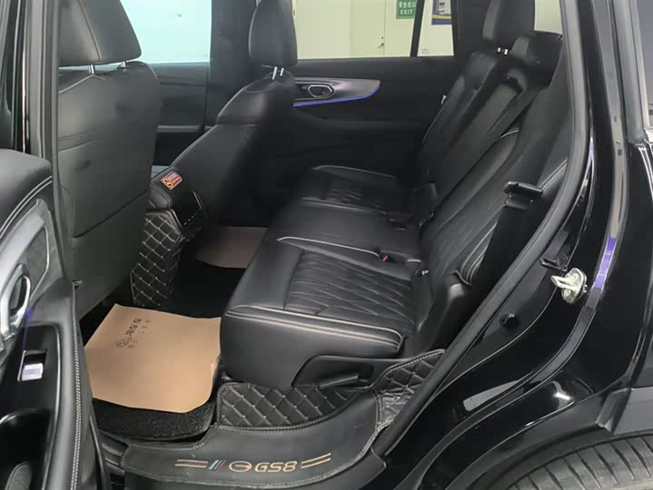 Фото 11 - GAC Trumpchi GS8