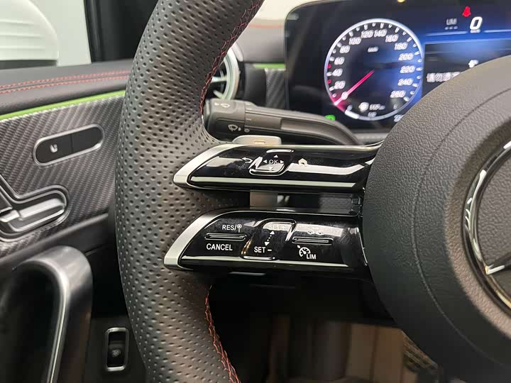 Фото 25 - Mercedes-Benz A-Class