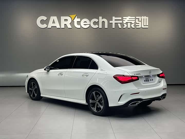 Фото 5 - Mercedes-Benz A-Class