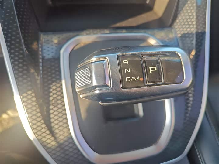 Фото 14 - Haval M6