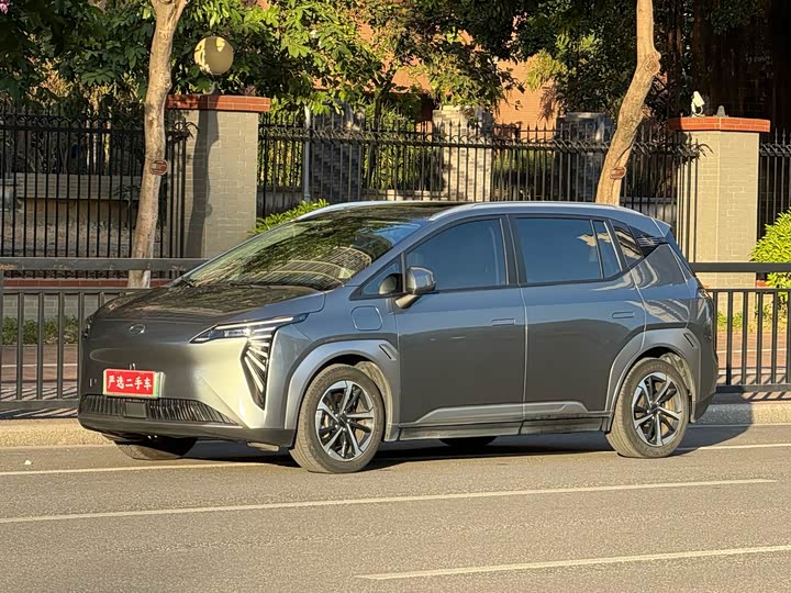 Фото 1 - GAC Aion Y