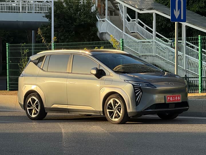 Фото 3 - GAC Aion Y