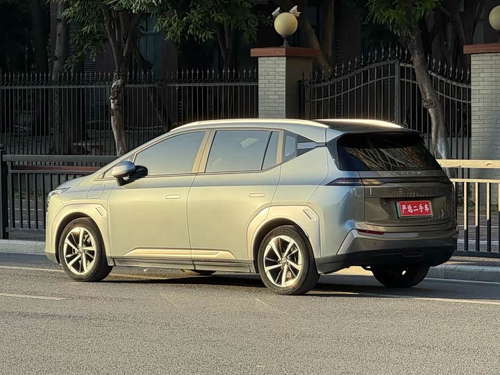 Фото 6 - GAC Aion Y