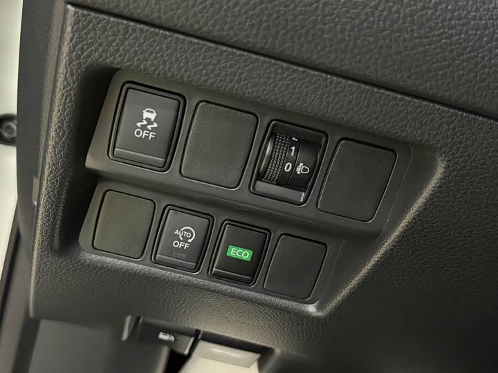 Фото 13 - Nissan Qashqai