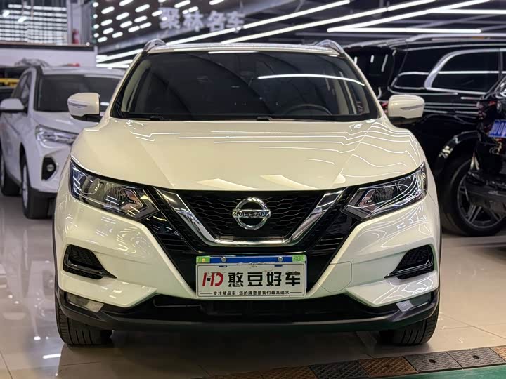 Фото 14 - Nissan Qashqai