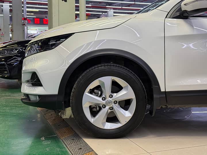 Фото 16 - Nissan Qashqai