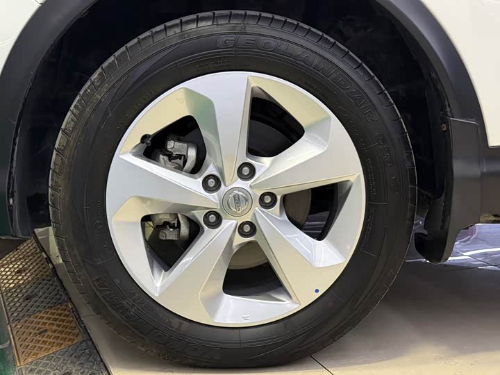 Фото 18 - Nissan Qashqai