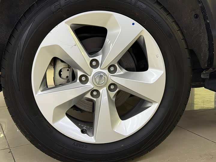 Фото 20 - Nissan Qashqai