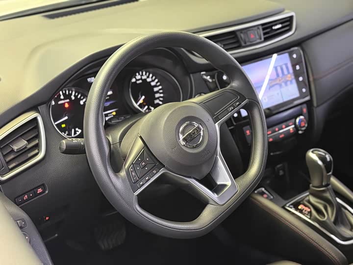 Фото 7 - Nissan Qashqai