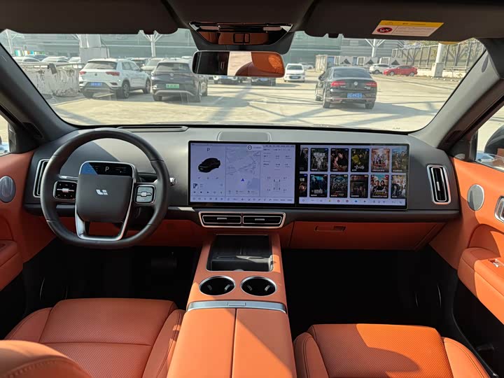 Фото 11 - LiXiang L6