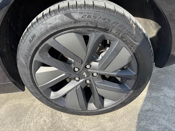 Фото 13 - LiXiang L6