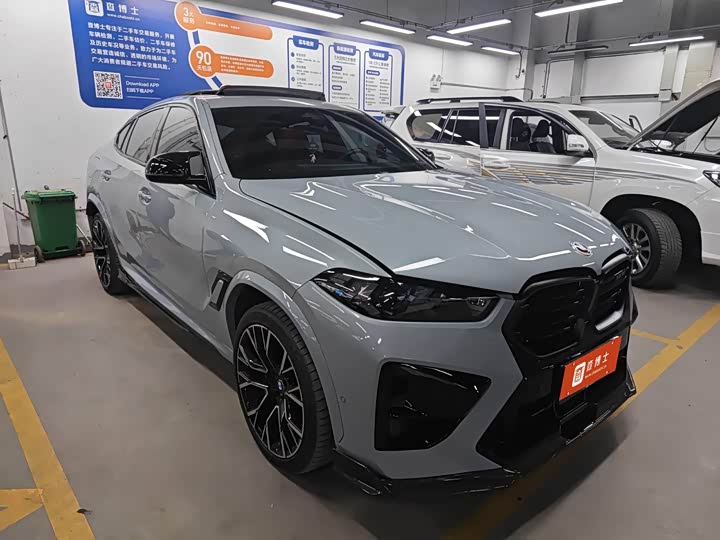 Фото 6 - BMW X6 M