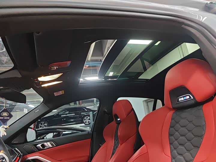 Фото 8 - BMW X6 M