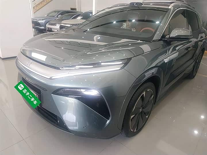 Фото 1 - BYD Tang L