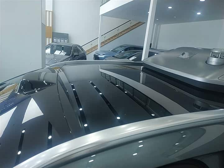 Фото 31 - BYD Tang L