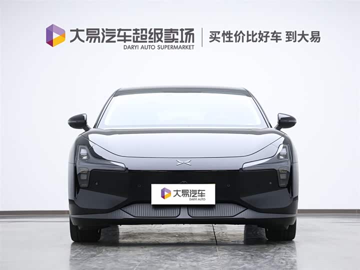 Фото 2 - XPeng Mona M03