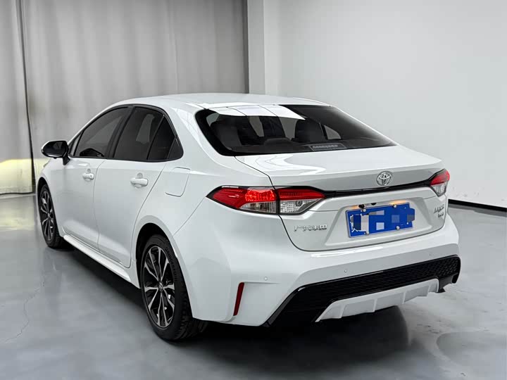 Фото 13 - Toyota Levin