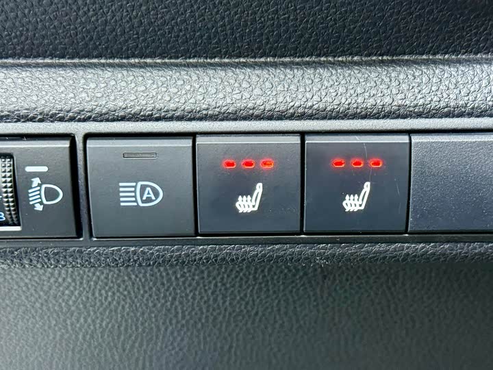 Фото 5 - Toyota Levin