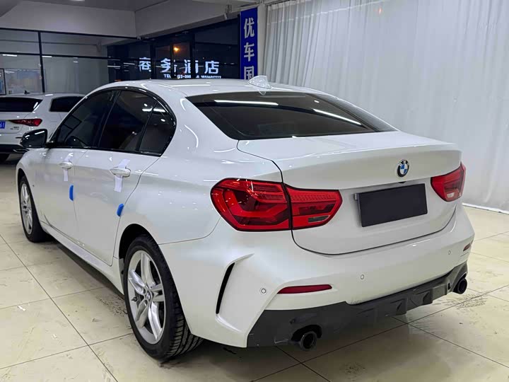 Фото 4 - BMW 1 Series