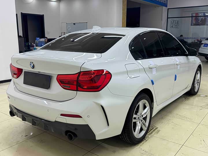 Фото 6 - BMW 1 Series