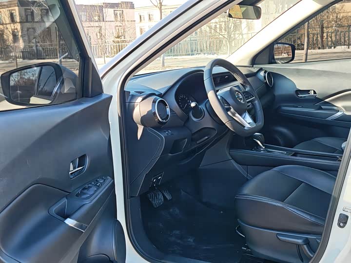 Фото 12 - Nissan Kicks