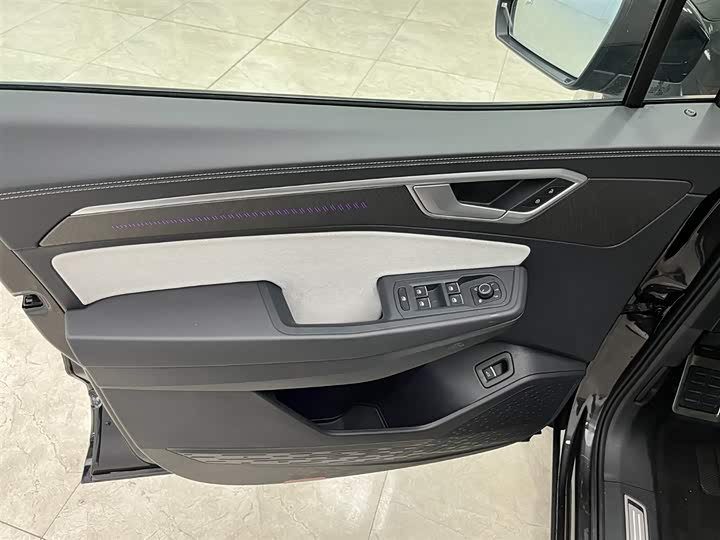 Фото 10 - Volkswagen Talagon