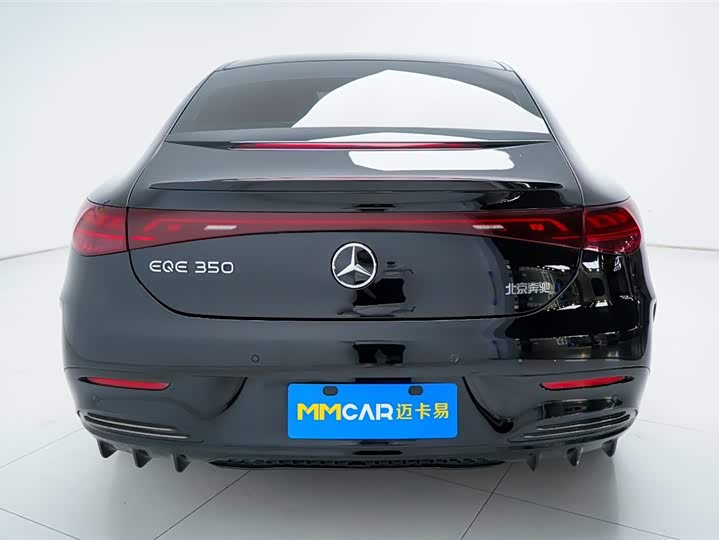 Фото 13 - Mercedes-Benz EQE